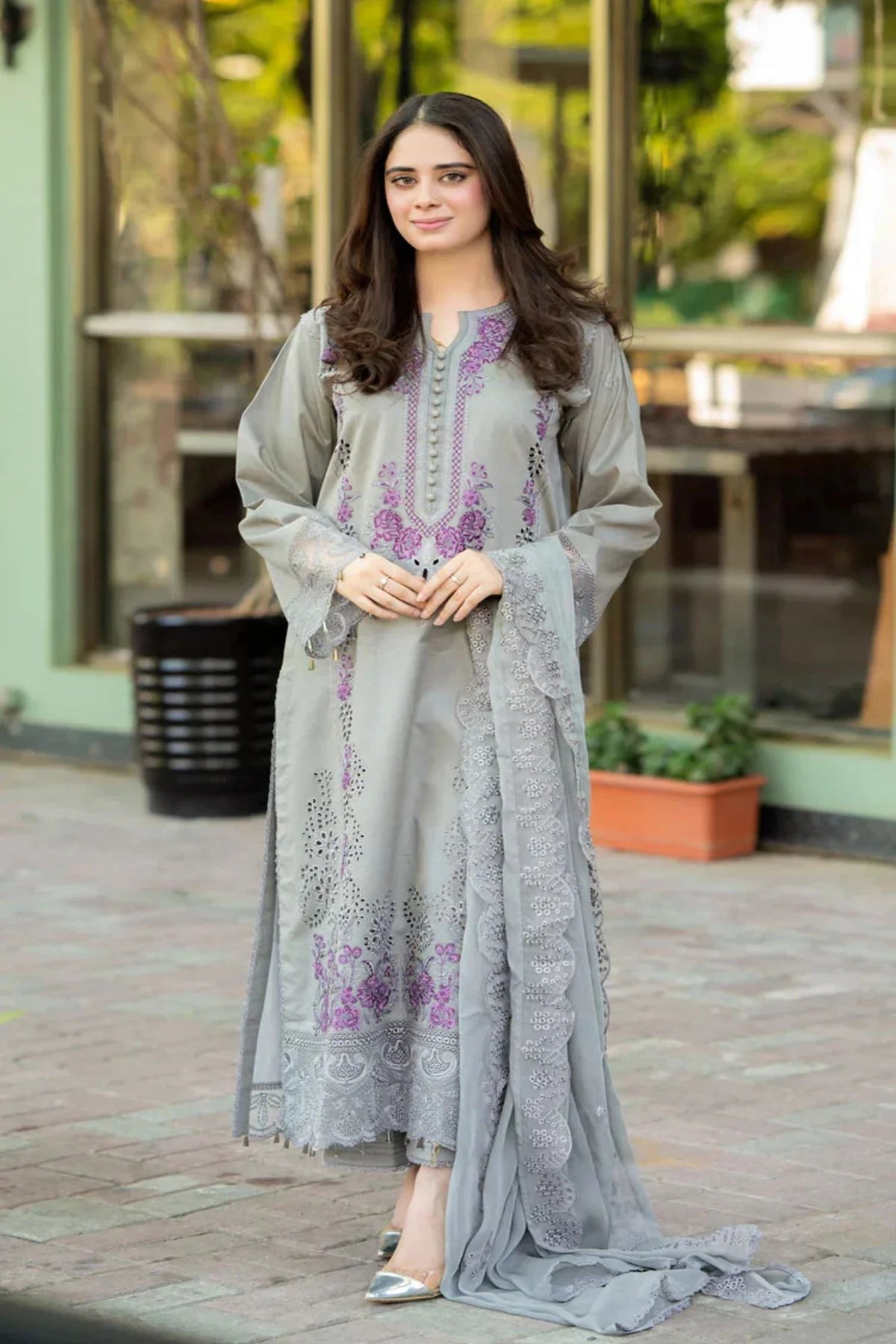 MUSHQ - 3 PIECE LAWN CHIKANKARI EMBROIDERED SUIT UNSTITCHED BW1047 - Brands Wear