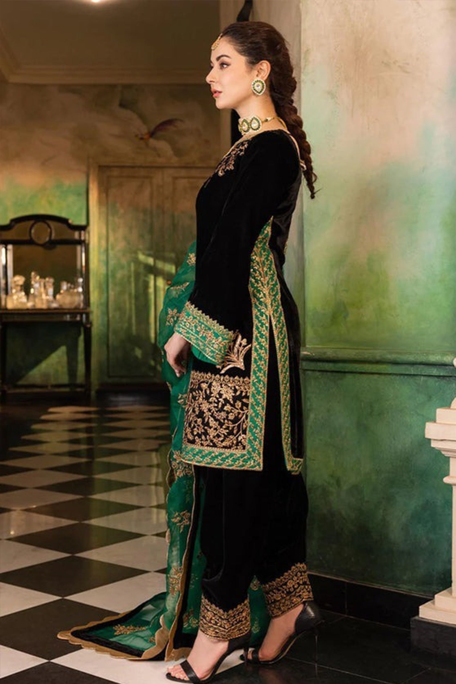 3 PIECE UNSTITCHED EMBROIDERED VELVET DRESS BW551 - Brands Wear