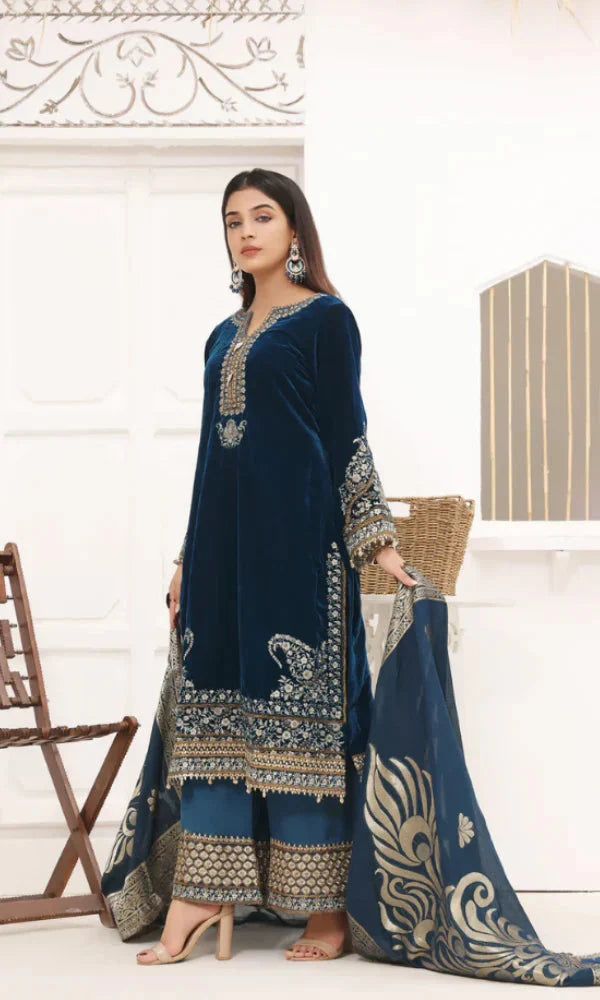 Hadia Eman 3 PIECE UNSTITCHED EMBROIDERED VELVET DRESS BW1306